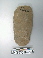 藏品(小型舌刃片狀打製石斧)的圖片
